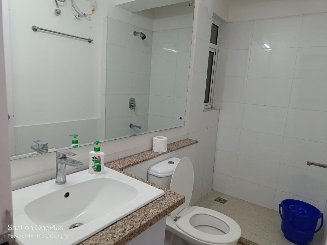 Apartment Bnbbuddy Aarohi Homes 3 Bhk West Delhi *