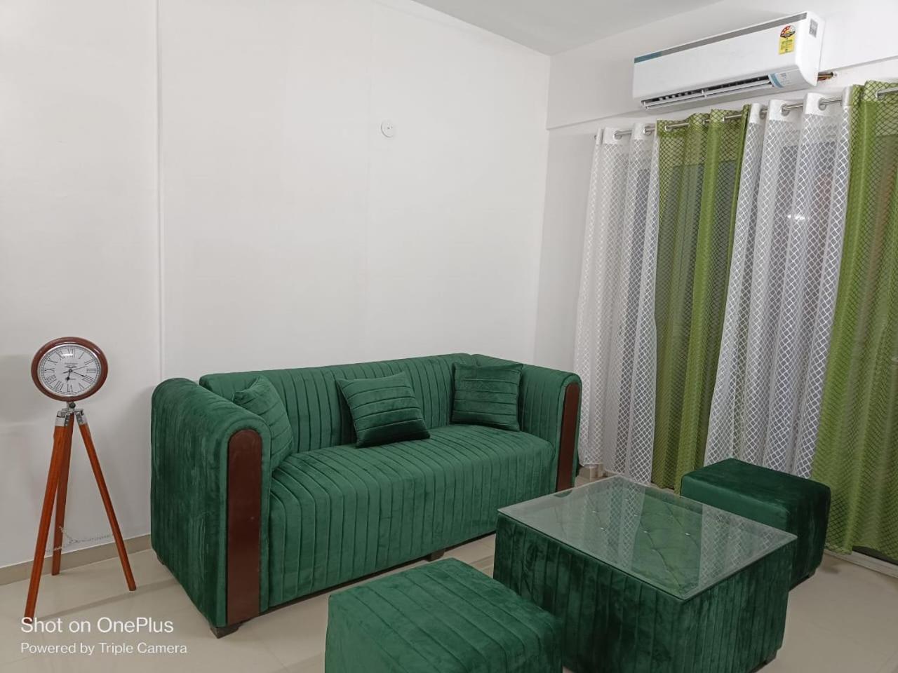 Bnbbuddy Aarohi Homes 3 Bhk West Delhi * New Delhi
