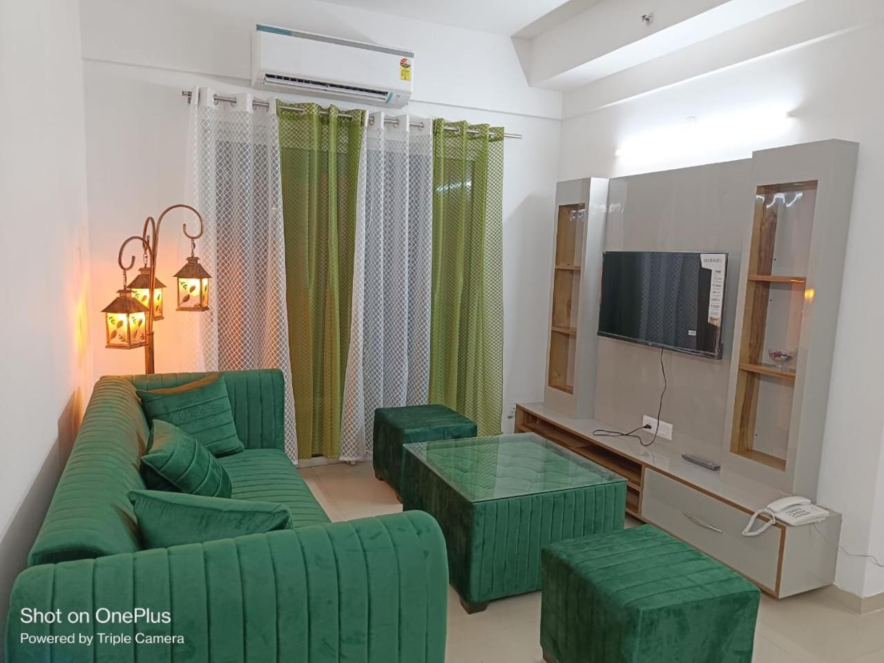 Bnbbuddy Aarohi Homes 3 Bhk West Delhi Apartment New Delhi